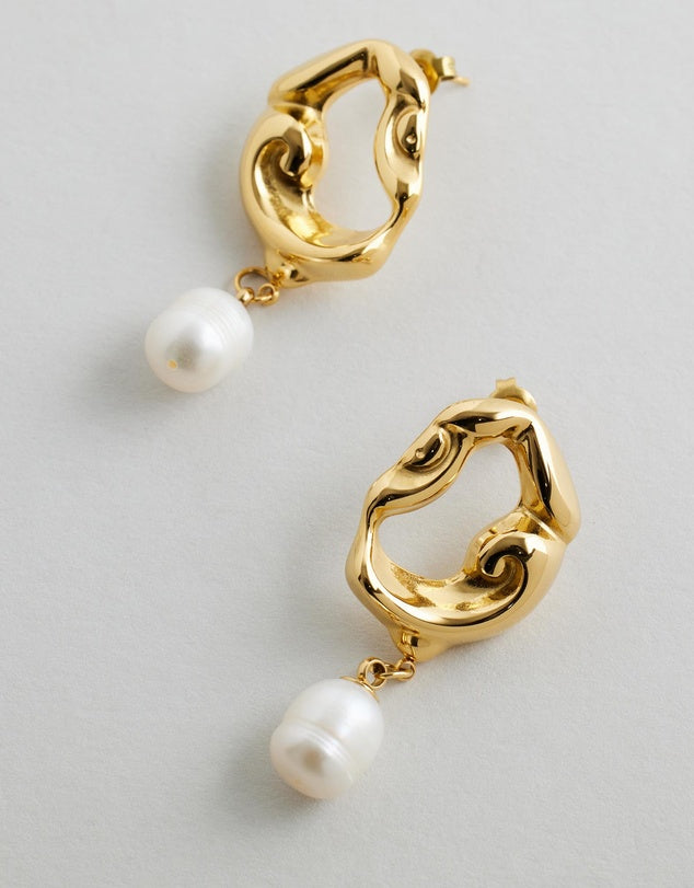 Rome Pearl Earrings